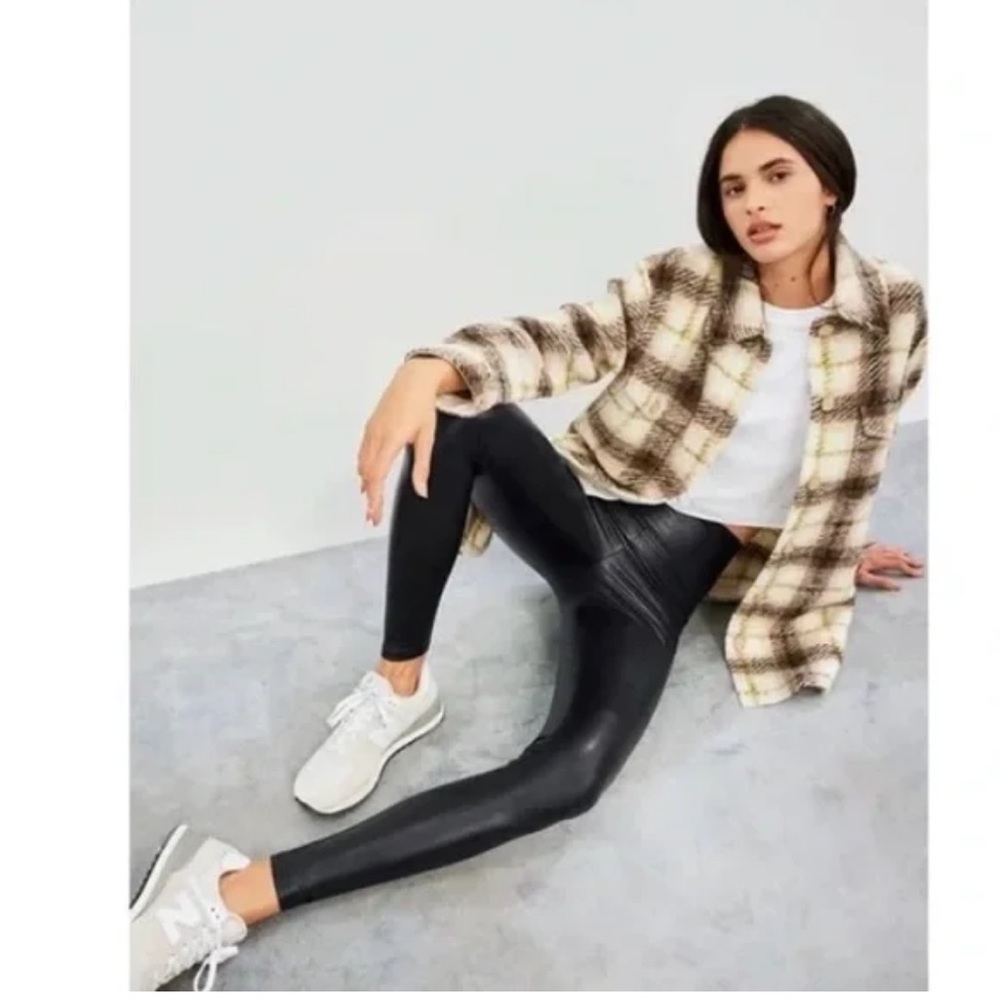 Aritzia Wilfred Free Daria Pant/Legging
-NWOT-Sz XS 🖤